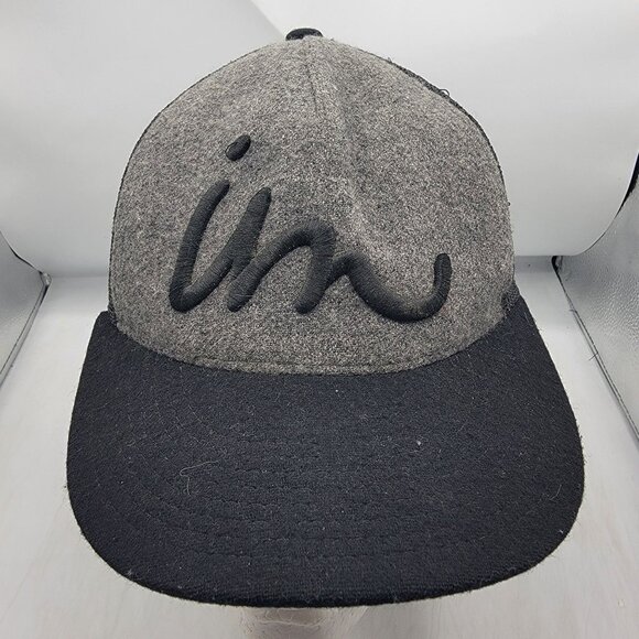 In Gray Black Adults Mesh Trucker Hat Casual Adjustable Outdoors Casual - Picture 1 of 10